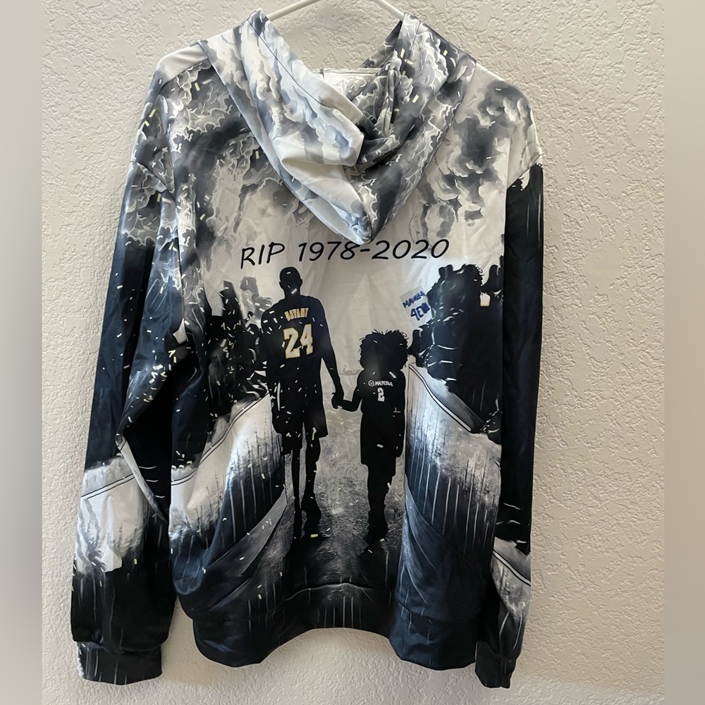 Kobe Bryant RIP 1978-2020 Hoodie Graphics By Masster‎ FX. - Picture 2 of 6